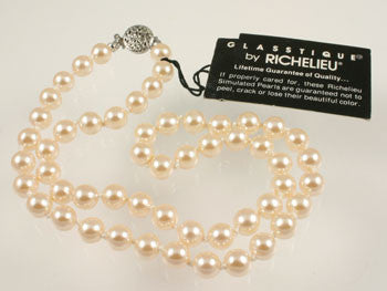 Vintage Richelieu Simulated Blushing Pink Pearl Glass Necklace
