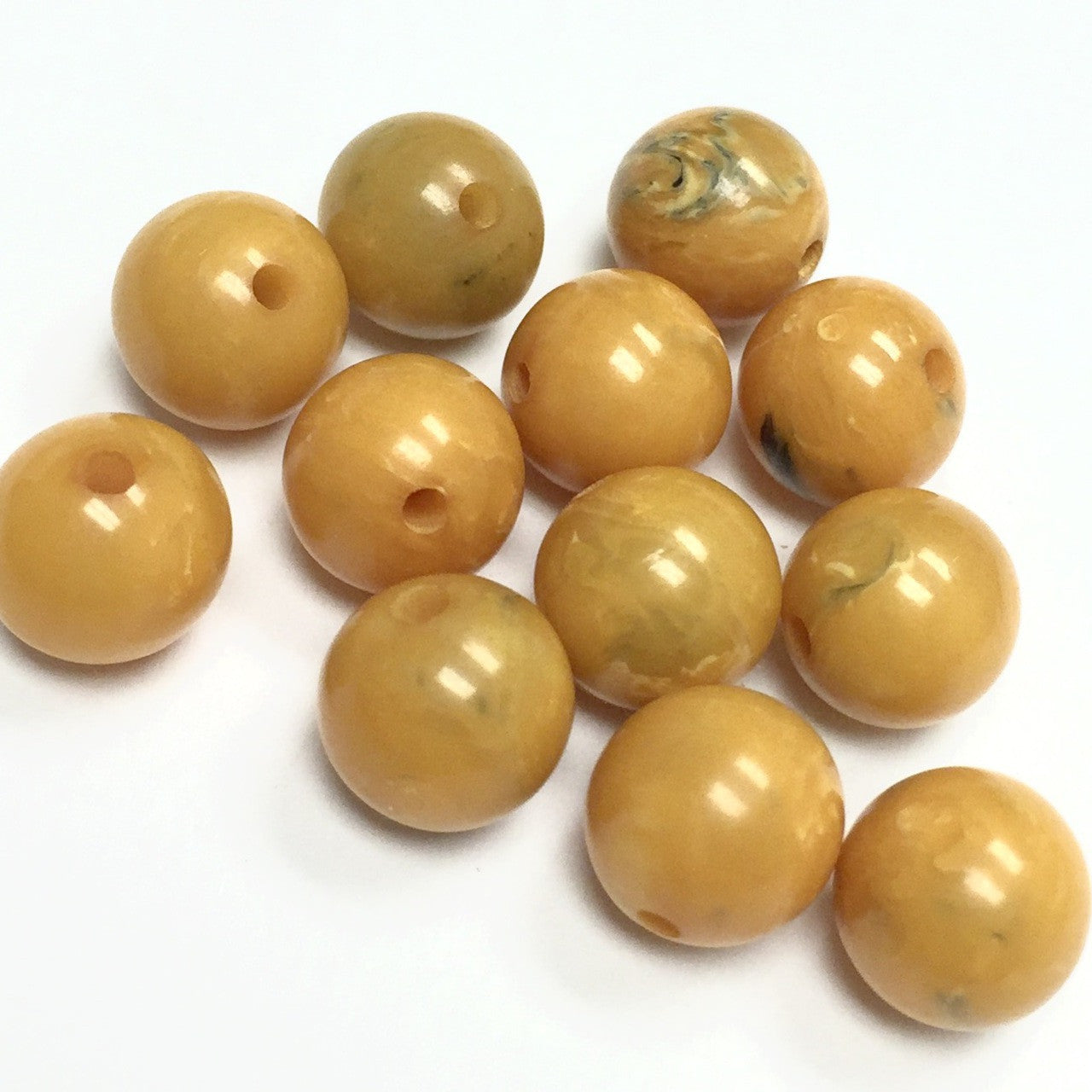Vintage Bakelite Beads - Golden Yellow 8mm