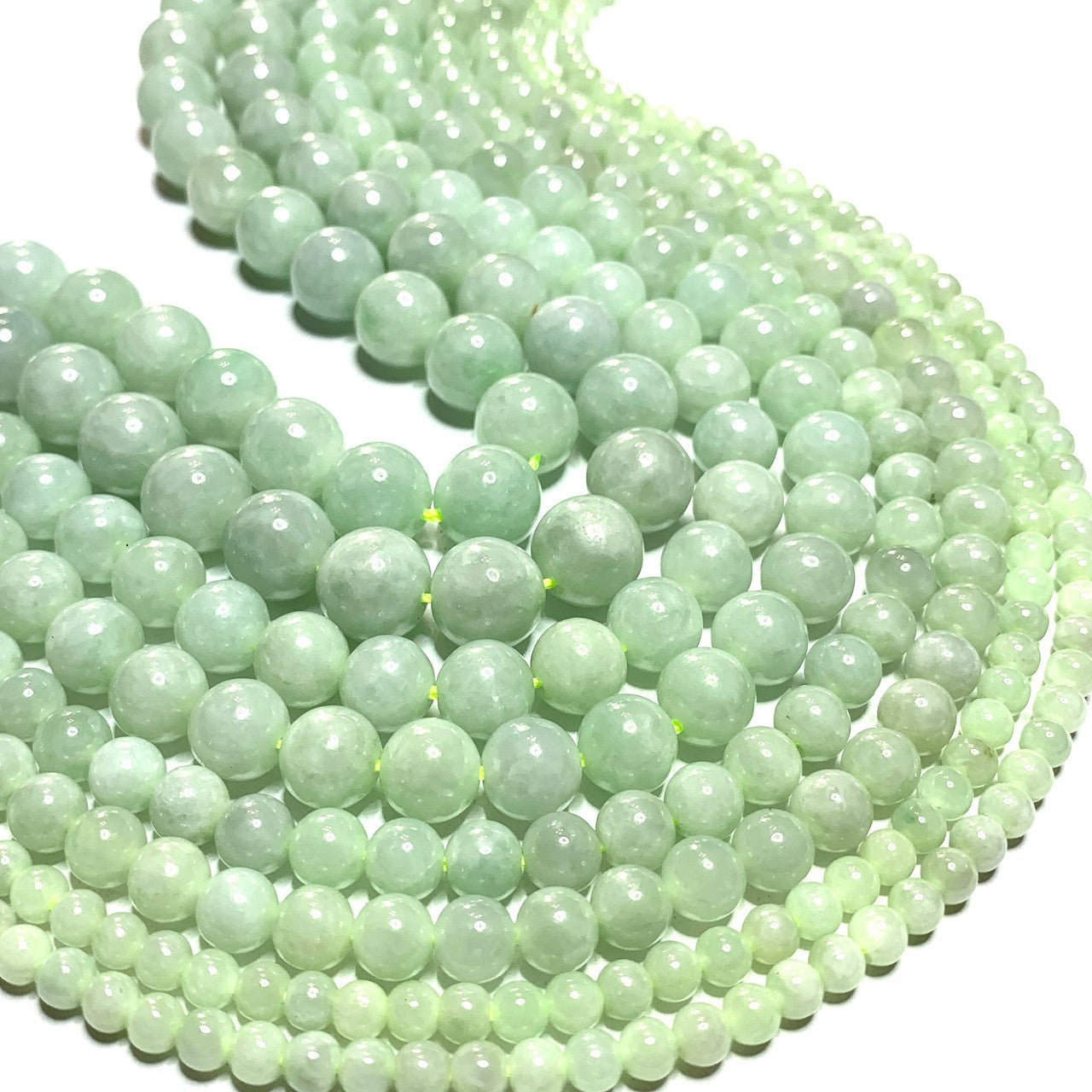 Highly Polished Burma Jade Round Beads-4mm (SP3323)