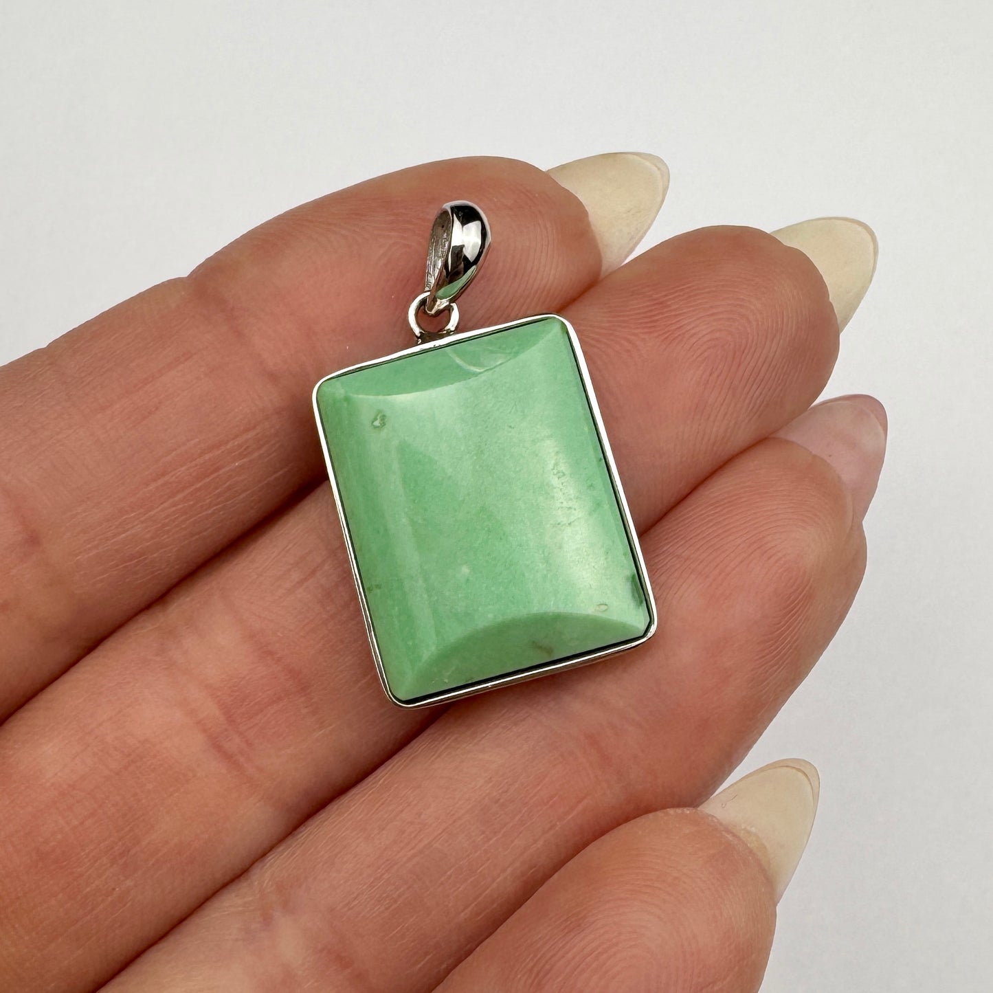 Variscite Pendant 16 x 20mm - SP7641