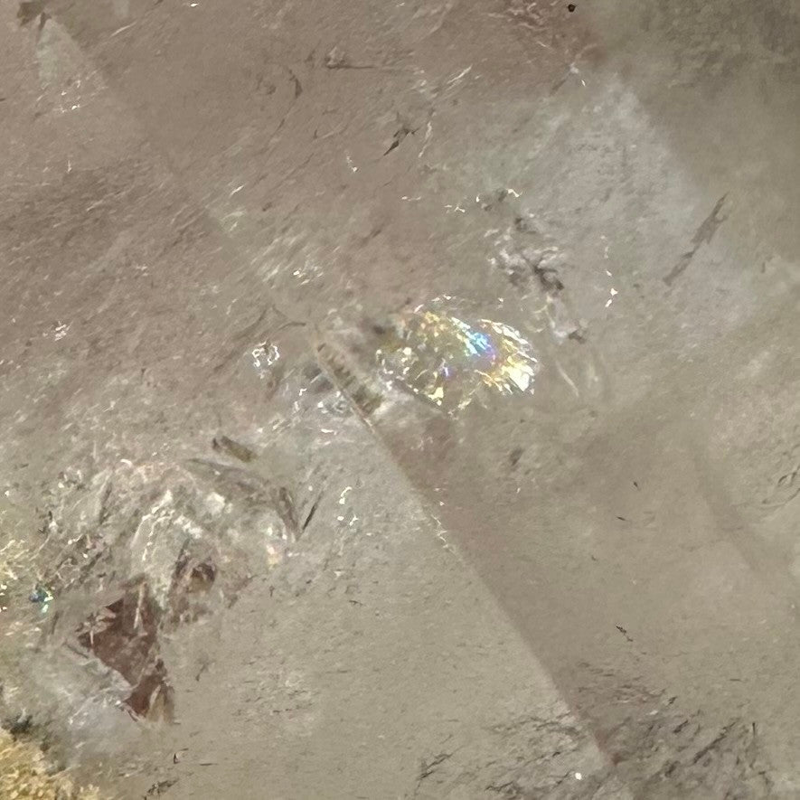 Lodolite Quartz with Rainbow Inclusions Stone Tower-2 x 3 1/4"