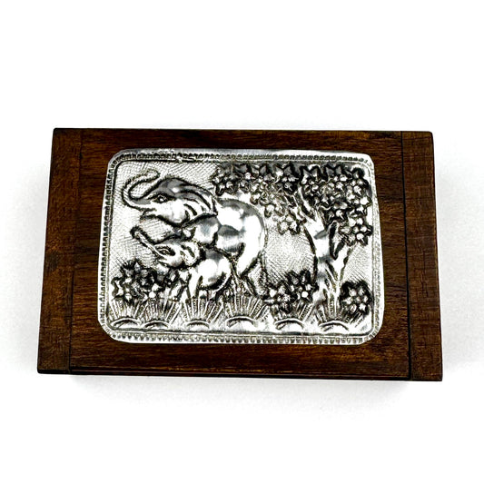 wood elephants design keepsake box