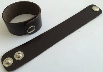 Leather Cord USA 21.5x3.2cm Red Brown Leather Cuff with Silver Snap