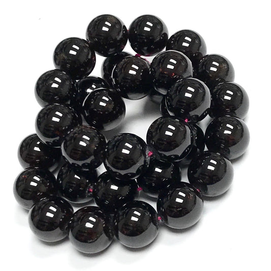 Highly Polished Garnet Round Beads