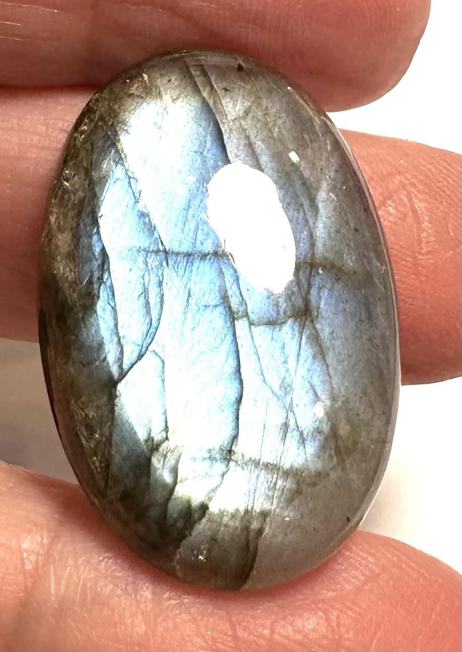 Blue Flash Labradorite Oval Cabochons | SP7360 (A–H)