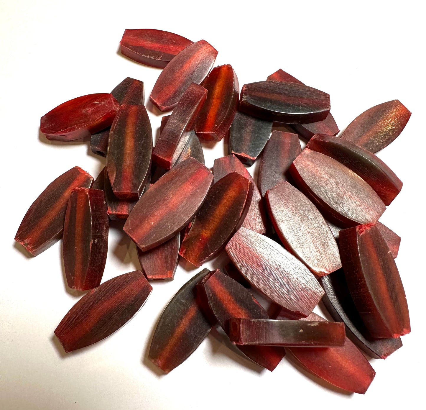 Vintage Horn Beads, 24 x 11 x 5mm, Bulk Lot of 35 #VB7910