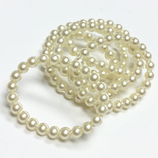 Vintage Ivory Faux Pearl Oval Bead Frame-22 x 18mm