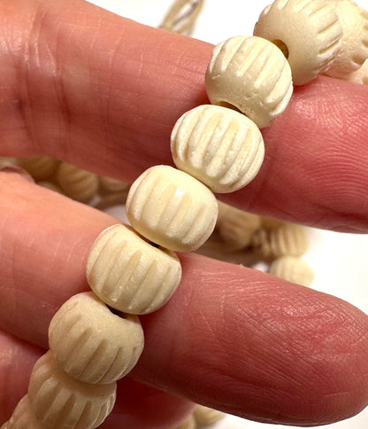 Vintage Carved Bone Beads 8mm VB3333