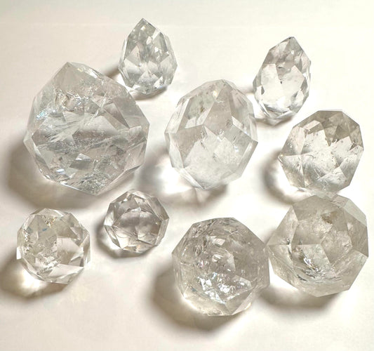 Faceted Crystal Teardrop Towers Deal – Brazilian Quartz Parcel – 824g (9 Pieces) - WHOLE 05