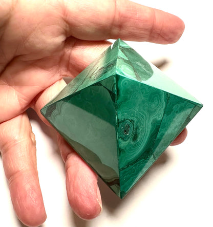 Malachite Pyramid - 2" x 2" Base, 1 3/4" Ht. - NC7802