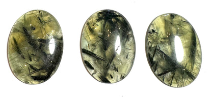 High Quality Prehnite Oval Domed Cabochon – 29x39mm – SP3229