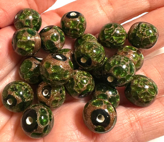 Rare Vintage Coro Glass Beads  – 12mm – 20 Bead Lot – SP7844