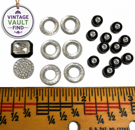 Vintage Vault Find – Rare Mixed Glass Cabochon & Bead Lot #VB564
