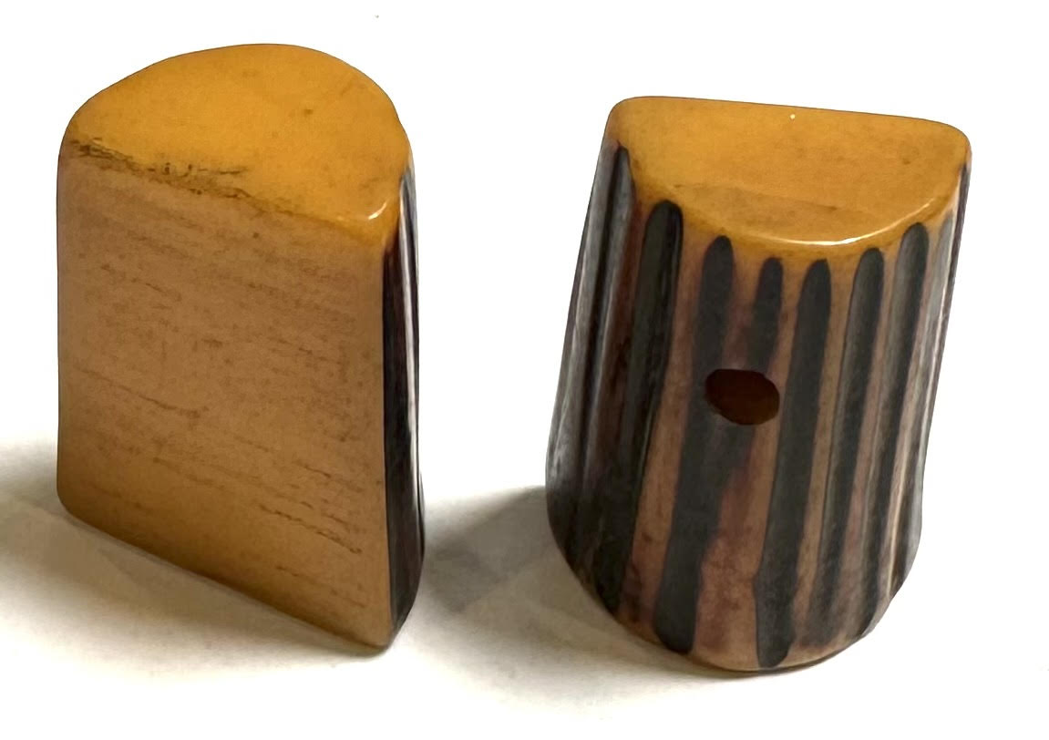 Vintage Butterscotch Bakelite Jewelry Components Pair – Woodgrain Design – Shru Hoard – 15x23mm  #BAKE3089