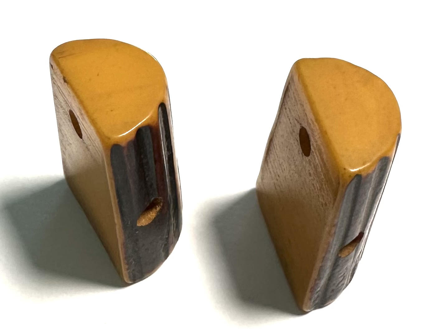 Vintage Butterscotch Bakelite Jewelry Components Pair – Double Blind-Drilled – Woodgrain Design – Shru Hoard – 15x23mm  #BAKE3090