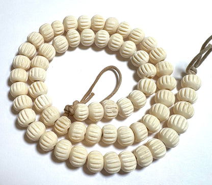Vintage Carved Bone Beads 8mm VB3333
