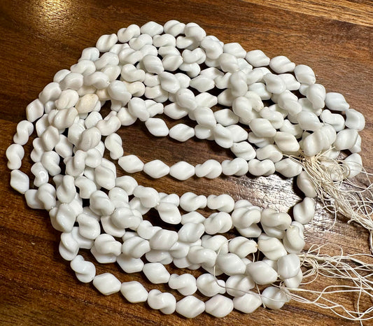 Vintage One of a Kind Miriam Haskell Chalk White Twisted Bead Master Hank - SP7841