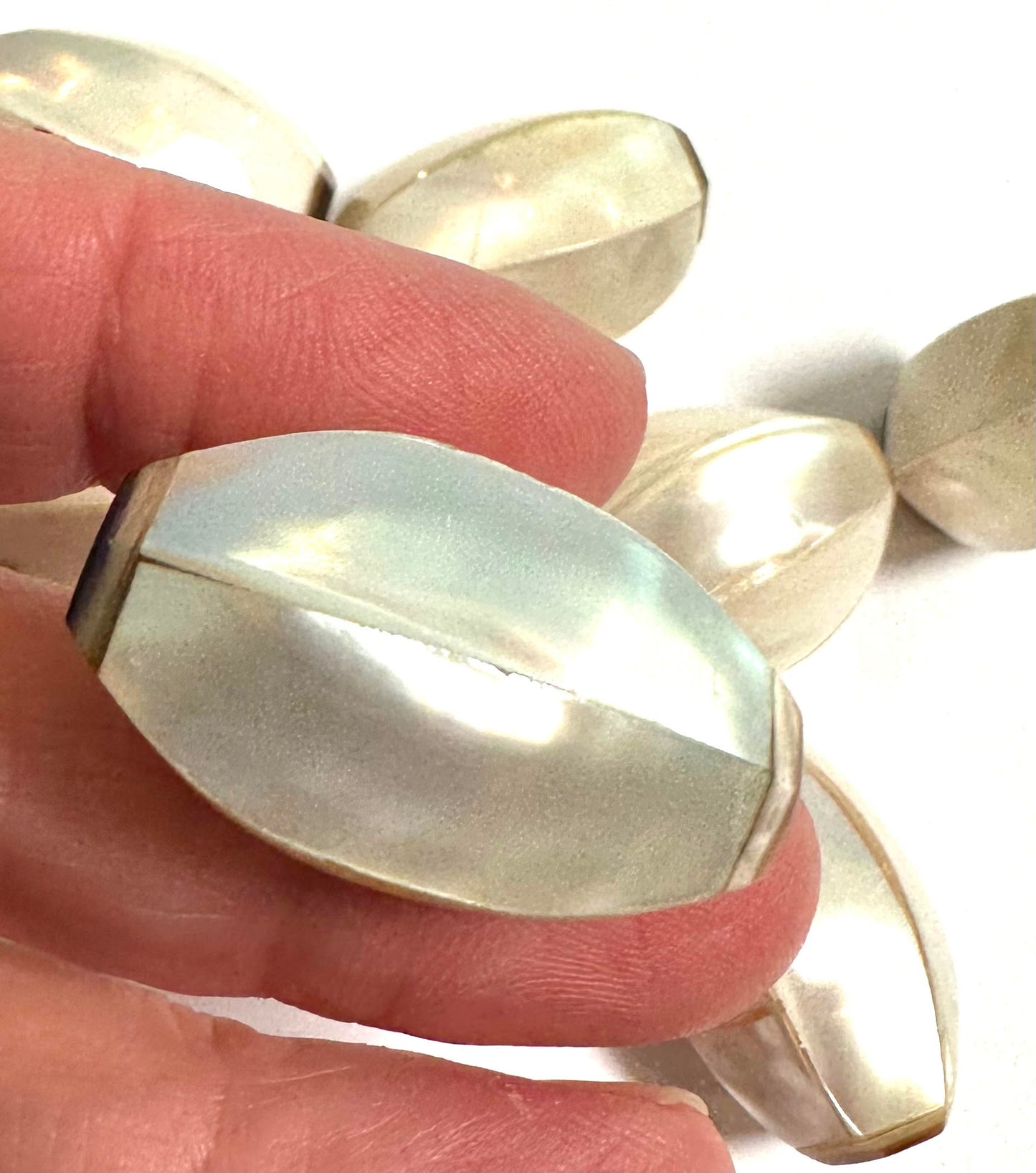 Rare Vintage Mother of Pearl & Horn Six-Sided Barrel Beads 18x28mm – Set of 7 – SP7904