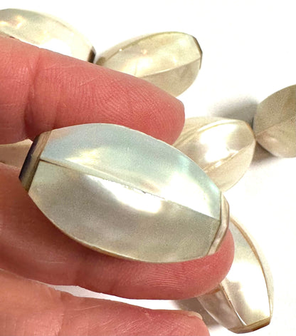 Rare Vintage Mother of Pearl & Horn Six-Sided Barrel Beads 18x28mm – Set of 7 – SP7904