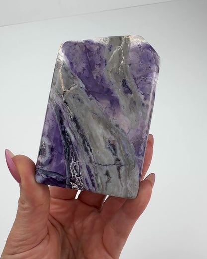 Utah Tiffany Stone Freeform-3.6"x2.35"-NC7687