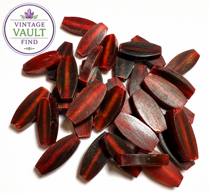 Vintage Horn Beads, 24 x 11 x 5mm, Bulk Lot of 35 #VB7910